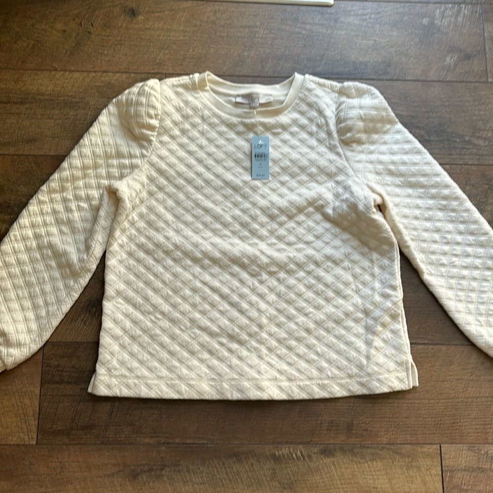 Cute quilted sweatshirt - NWT - MP - Loft